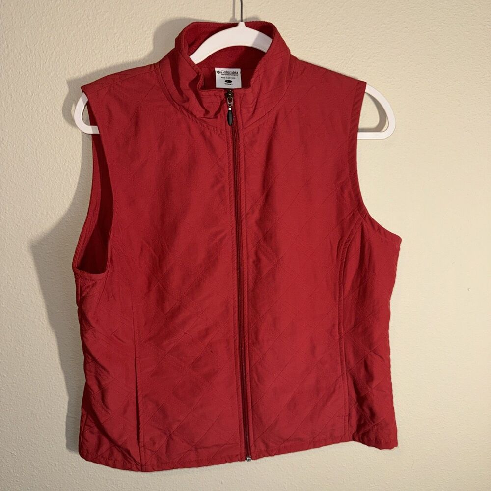 Columbia Women’s Vest Red